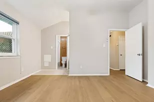 1009 Canyon Springs Dr, La Porte, TX 77571 - Photo 15