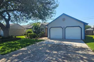 1009 Canyon Springs Dr, La Porte, TX 77571 - Photo 1