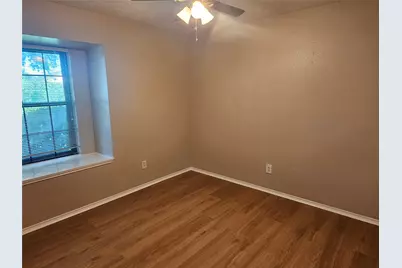 1009 Canyon Springs Drive, La Porte, TX 77571 - Photo 11