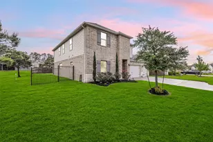 9239 Brunel Ln, Houston, TX 77044 - Photo 41