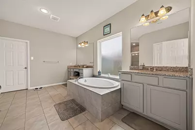 1914 Walnut Green Circle, Rosenberg, TX 77471 - Photo 21