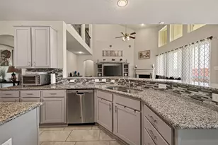 1914 Walnut Green Cir, Rosenberg, TX 77471 - Photo 9