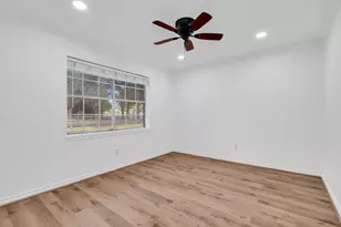 19811 Sagging Oaks Dr, Spring, TX 77388 - Photo 21