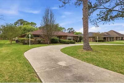 1016 S 27th Street, Nederland, TX 77627 - Photo 3