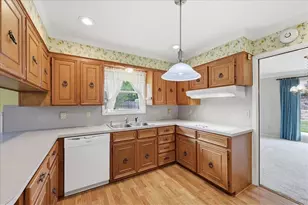 1016 S 27th St, Nederland, TX 77627 - Photo 23