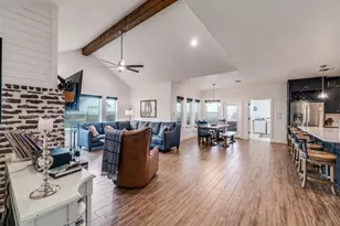 128 Juniper Pt, La Vernia, TX 78121 - Photo 11