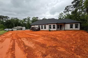 114 Indian Creek St, Willis, TX 77378 - Photo 11