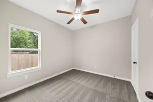 114 Indian Creek St, Willis, TX 77378 - Photo 23