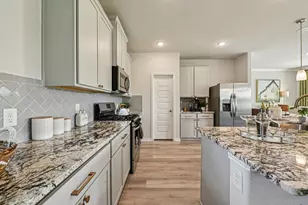13621 Armstrong St, Conroe, TX 77303 - Photo 9