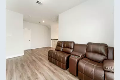 2001 Sadtler Ridge Circle, La Porte, TX 77571 - Photo 19