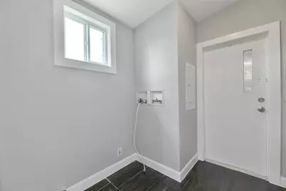 2431 Bay Oaks Harbor Drive, Baytown, TX 77523 - Photo 27