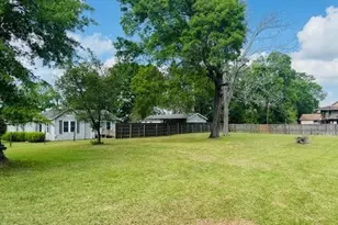 210 & 200 Robin St, Vidor, TX 77662 - Photo 23