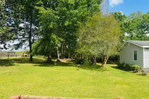 210 & 200 Robin St, Vidor, TX 77662 - Photo 39