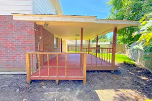 14638 President's Dr W, Houston, TX 77047 - Photo 43