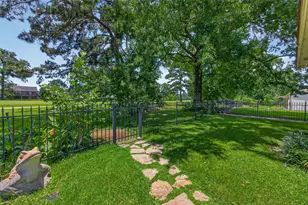 20123 Sunny Shores Dr, Humble, TX 77346 - Photo 35