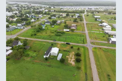 513 Mulberry Street, Matagorda, TX 77414 - Photo 29