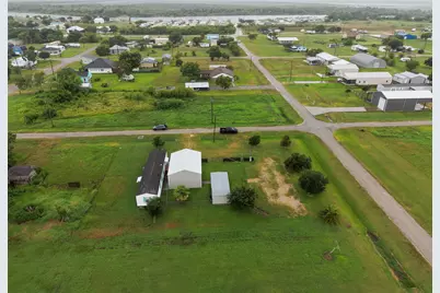 513 Mulberry Street, Matagorda, TX 77414 - Photo 7