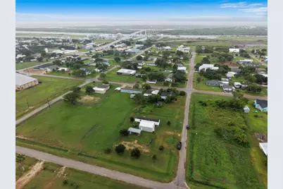 513 Mulberry Street, Matagorda, TX 77414 - Photo 37