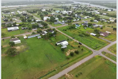 513 Mulberry Street, Matagorda, TX 77414 - Photo 33