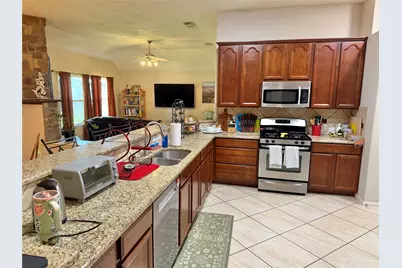 1907 Tavish Lane, Conroe, TX 77301 - Photo 5