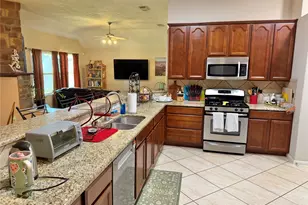 1907 Tavish Ln, Conroe, TX 77301 - Photo 5