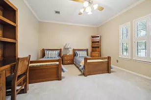 345 Knipp Rd, Bunker Hill Village, TX 77024 - Photo 33