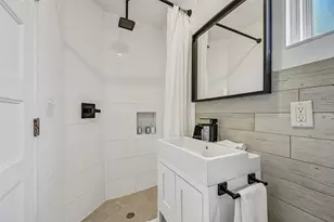 2909 Avenue R, Galveston, TX 77550 - Photo 11