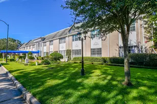 2700 Bellefontaine St, Houston, TX 77025 - Photo 1