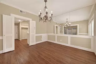 2413 Potomac Dr, Houston, TX 77057 - Photo 9