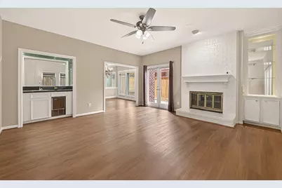 2413 Potomac Drive #D, Houston, TX 77057 - Photo 3