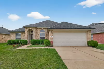 9202 Sorrell Hollow Lane, Rosenberg, TX 77469 - Photo 1