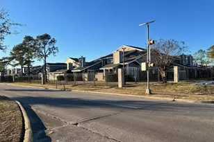 12245 Lemon Ridge Ln, Houston, TX 77035 - Photo 5