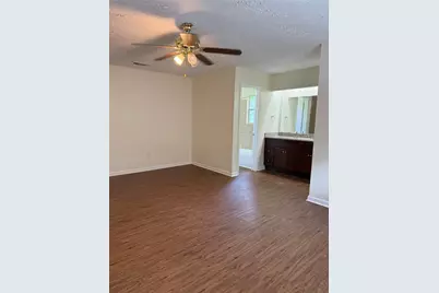 17514 Heritage Cove Drive, Webster, TX 77598 - Photo 9