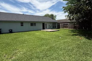 17514 Heritage Cove Dr, Webster, TX 77598 - Photo 15