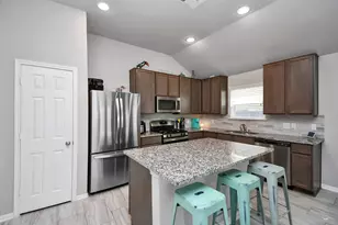 14506 Tundra Swan Dr, Houston, TX 77049 - Photo 3