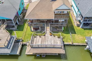 28 Dolphin St, Bayou Vista, TX 77563 - Photo 3