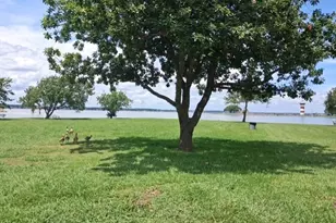 5425 Lazy Ct, Willis, TX 77318 - Photo 27