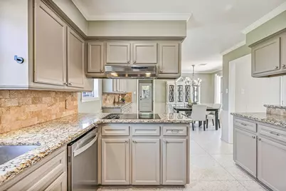 304 Chester Drive, Friendswood, TX 77546 - Photo 17