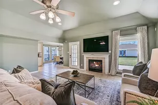 304 Chester Dr, Friendswood, TX 77546 - Photo 31