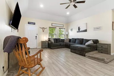 16529 Kingsbury Drive, Conroe, TX 77303 - Photo 7