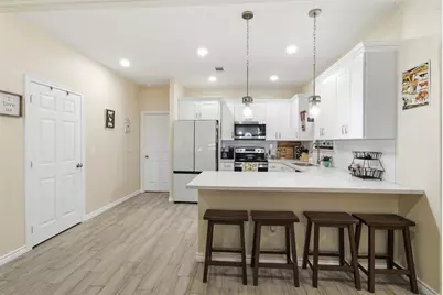 16529 Kingsbury Drive, Conroe, TX 77303 - Photo 11