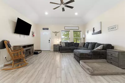 16529 Kingsbury Drive, Conroe, TX 77303 - Photo 5
