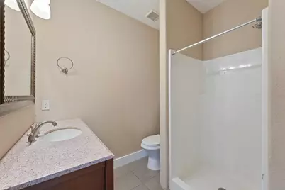 1107 Melbourne Street, Houston, TX 77022 - Photo 11