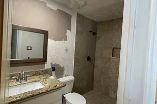 2242 Stillmeadow Dr, Missouri City, TX 77489 - Photo 15