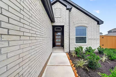 27203 Leeward Jetty Drive, Katy, TX 77493 - Photo 3