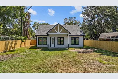 1205 Jarrett Street, Liberty, TX 77575 - Photo 5