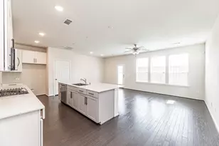 3418 Avondale Vw Dr, Houston, TX 77025 - Photo 5