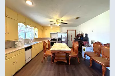 1435 Shaws Bend, Columbus, TX 78934 - Photo 9