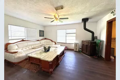 1435 Shaws Bend, Columbus, TX 78934 - Photo 7