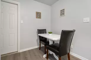 619 Jasmine St, Richwood, TX 77531 - Photo 7